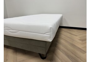 OUTLET | Bronse koudschuim 2100 - 90 x 200 Stevig