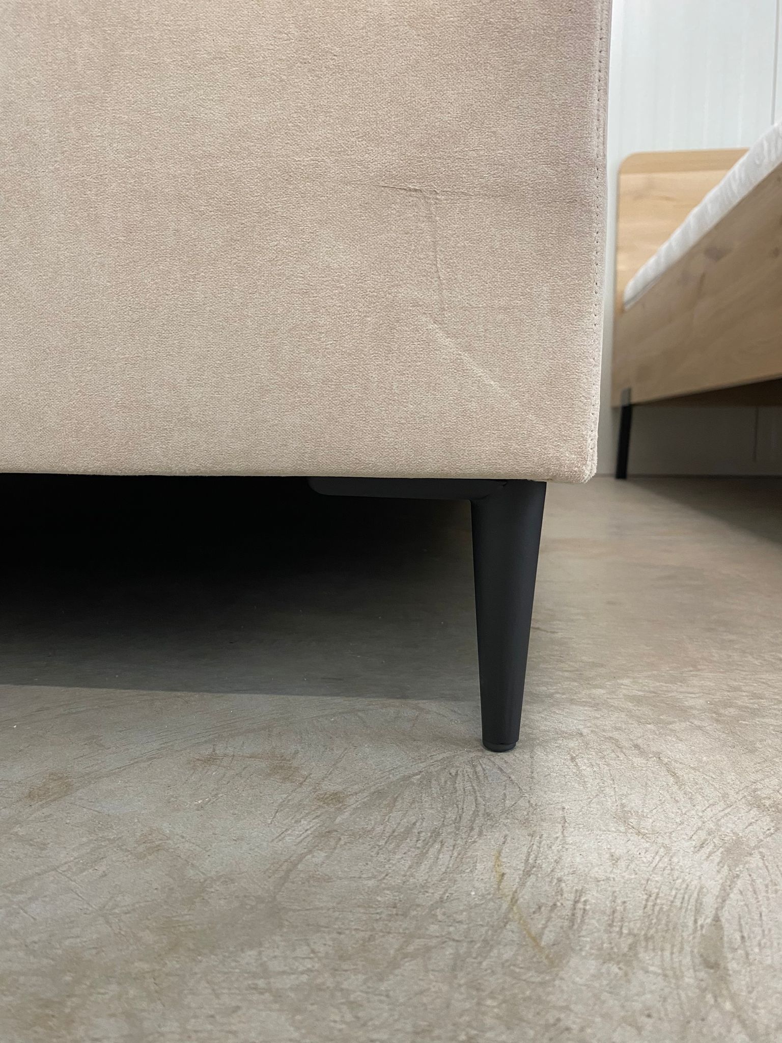 OUTLET | Velvet 500 160 x 200 beige - Geveerde onderboxen