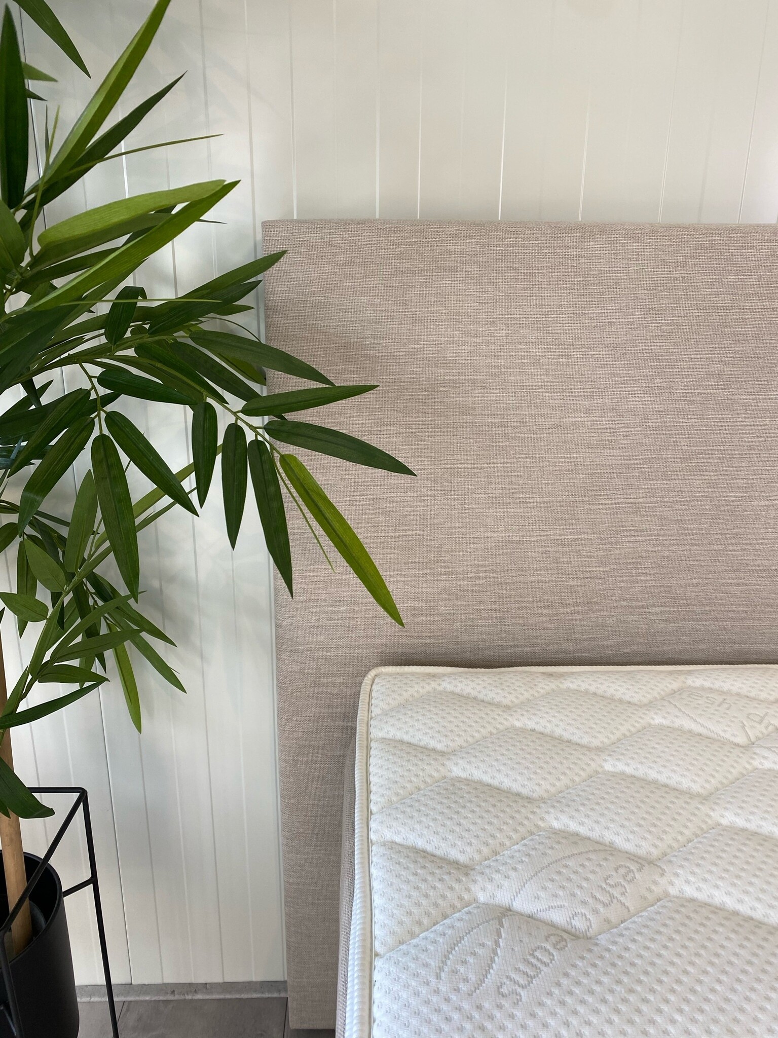 OUTLET | Classic 500 180 x 220 zandkleur | Geveerde onderboxen