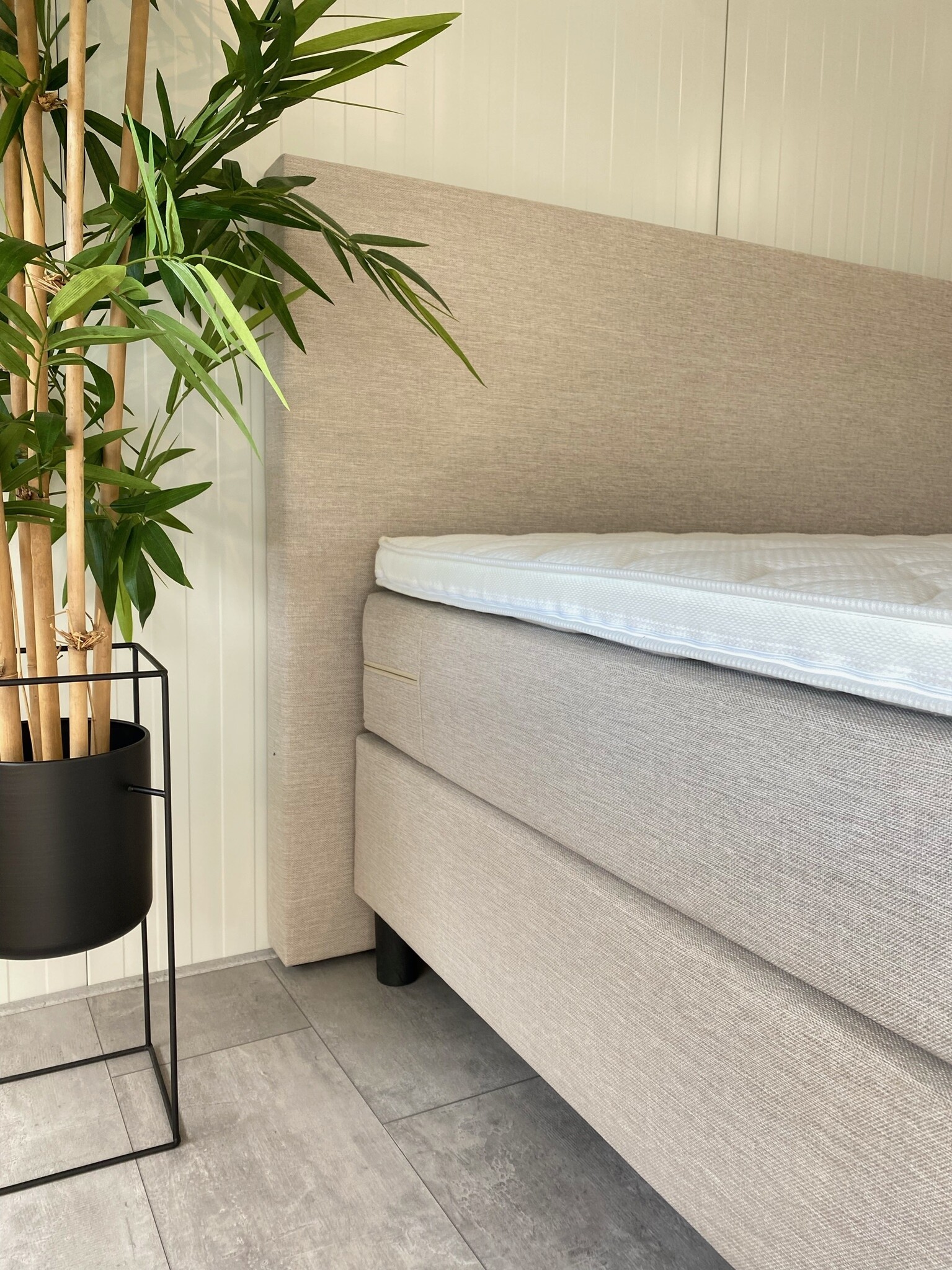 OUTLET | Classic 500 180 x 220 zandkleur | Geveerde onderboxen