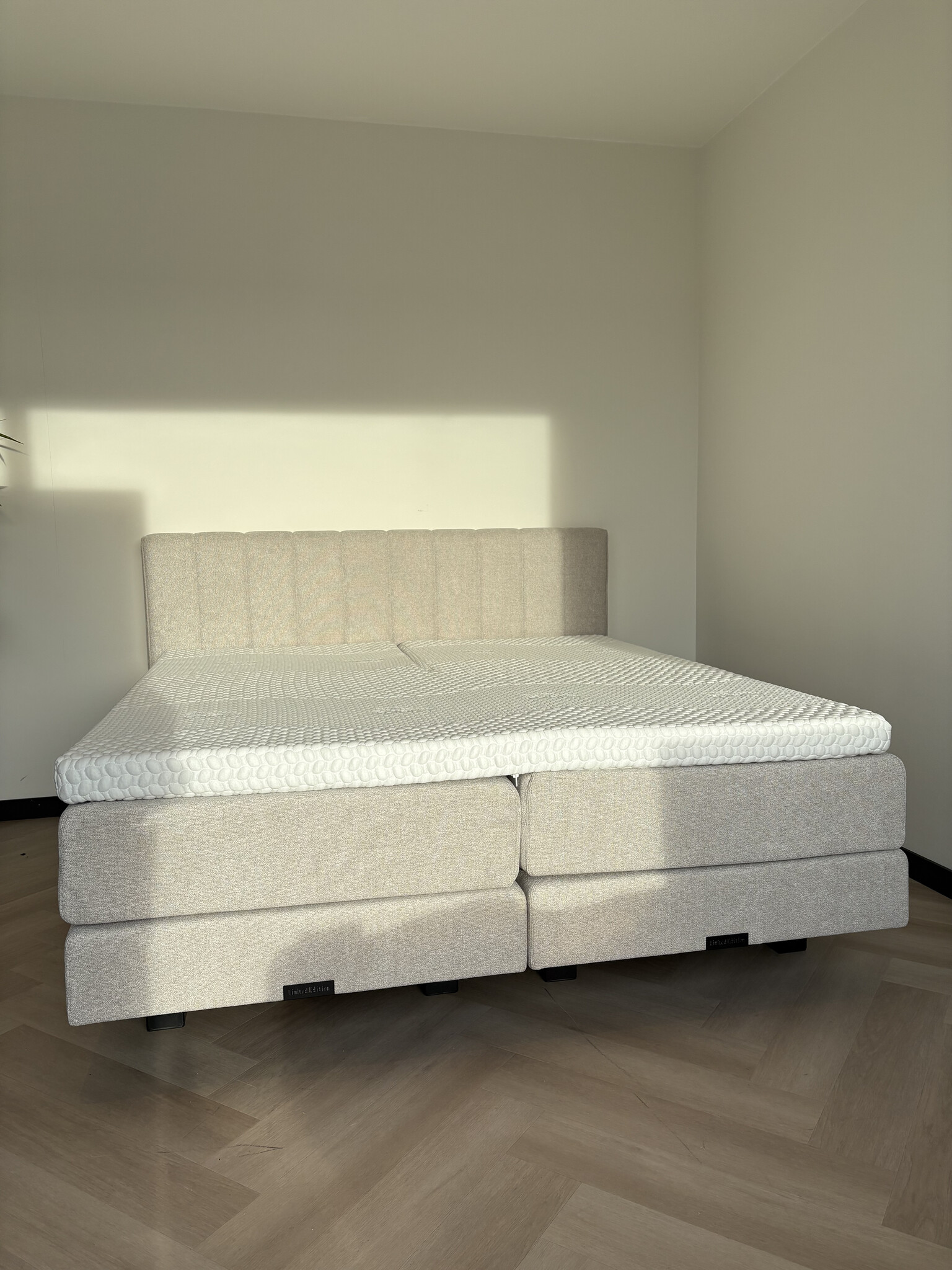 Boxspring Idaho - Geveerde onderboxen