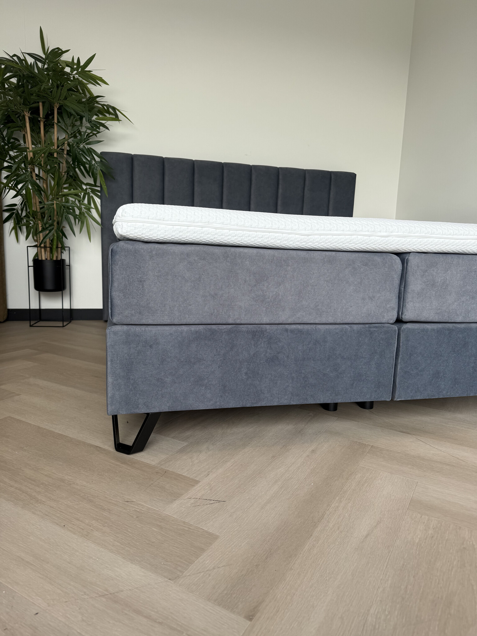 OUTLET | Riviera 200 160 x 200 | Donker Blauw