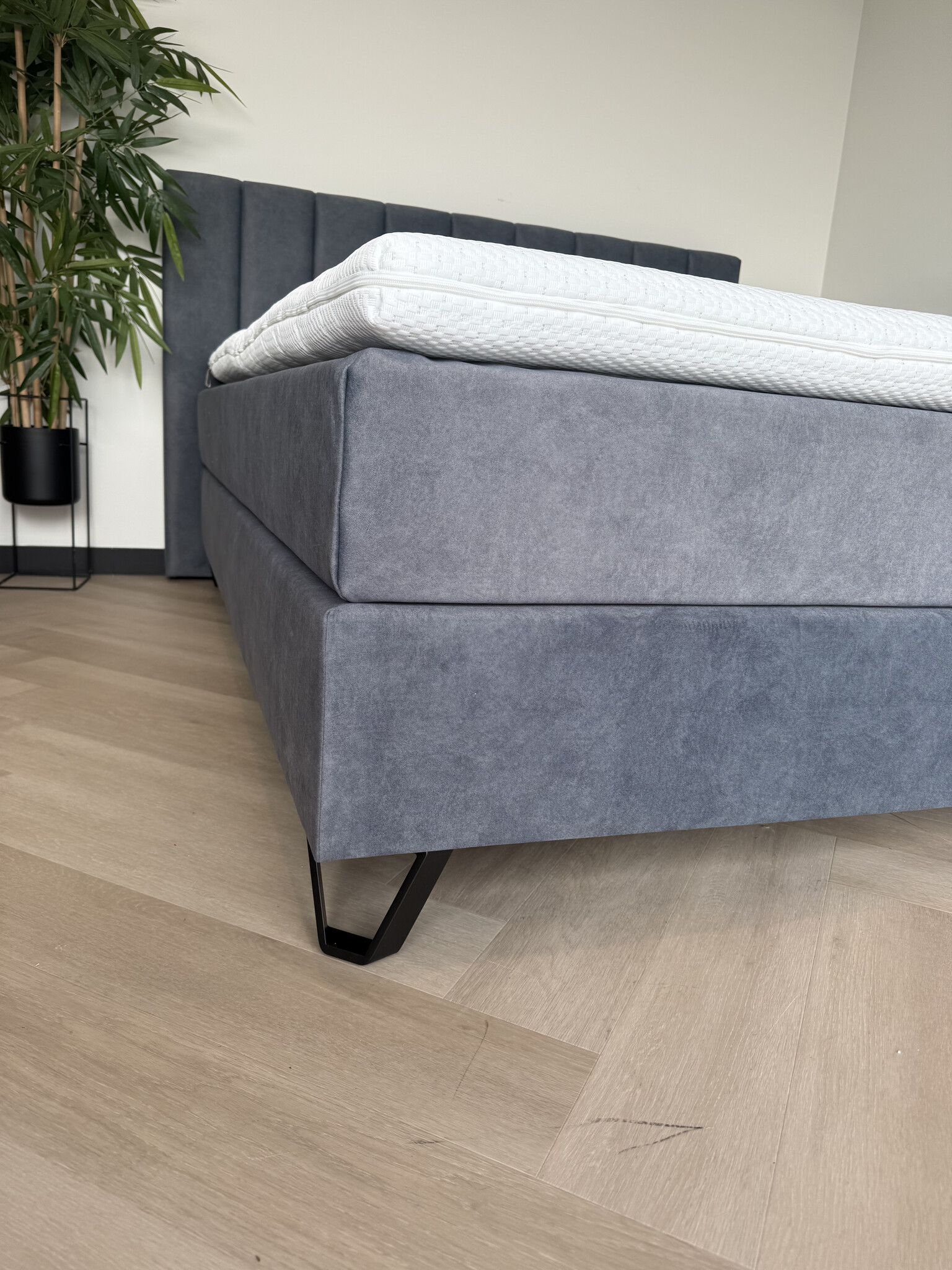 OUTLET | Riviera 200 160 x 200 | Donker Blauw