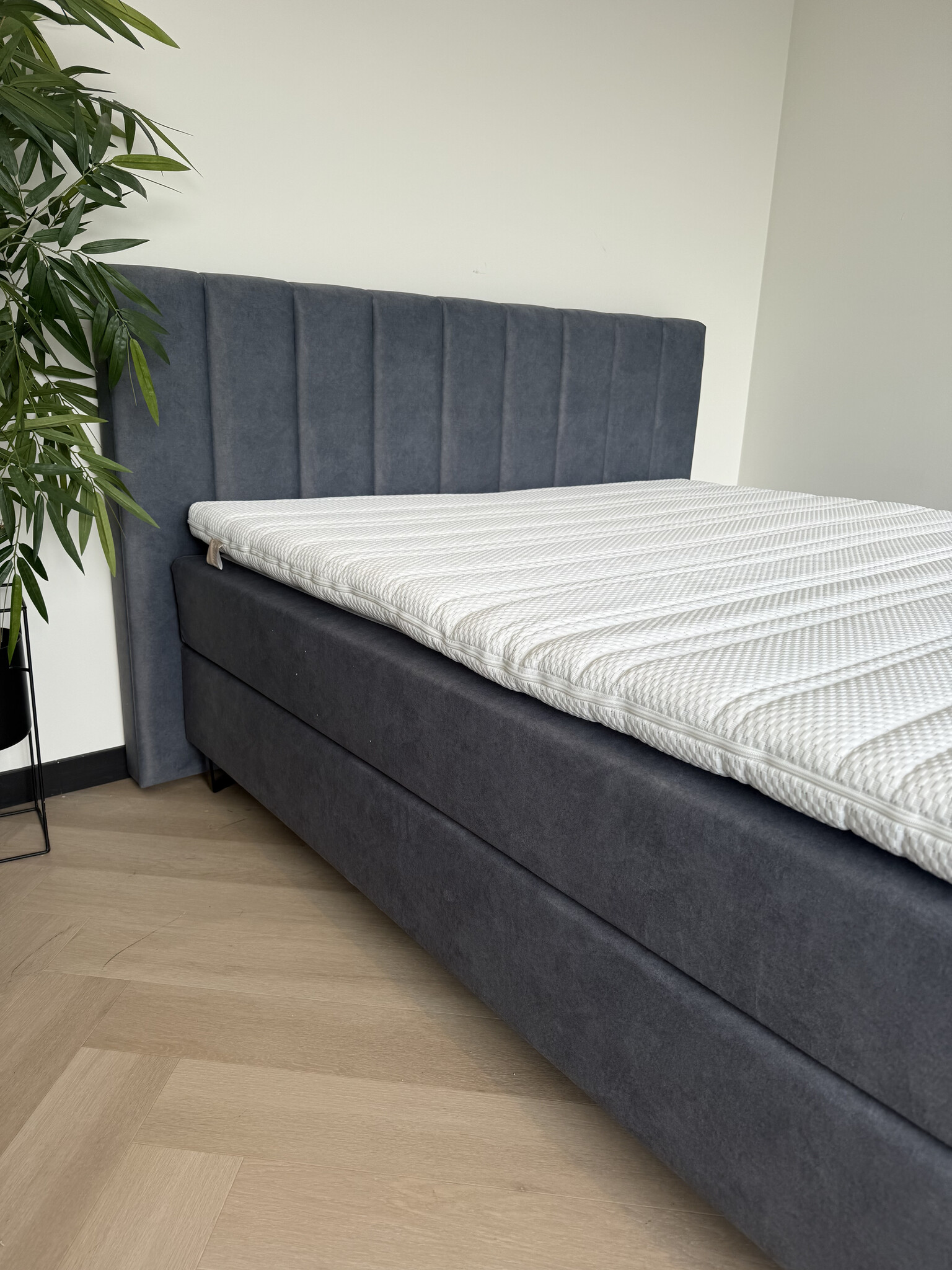 OUTLET | Riviera 200 160 x 200 | Donker Blauw