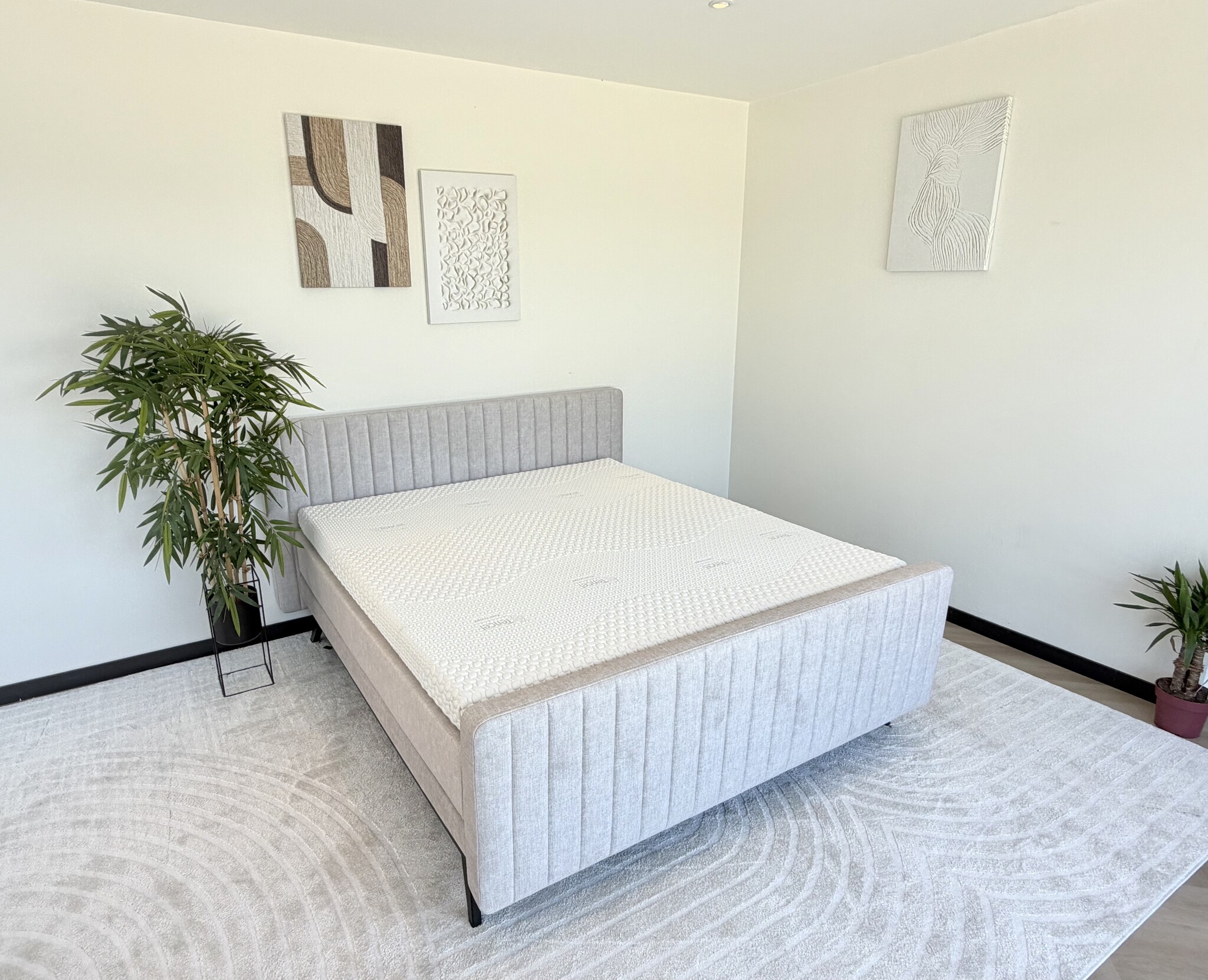 Boxspring Sunday