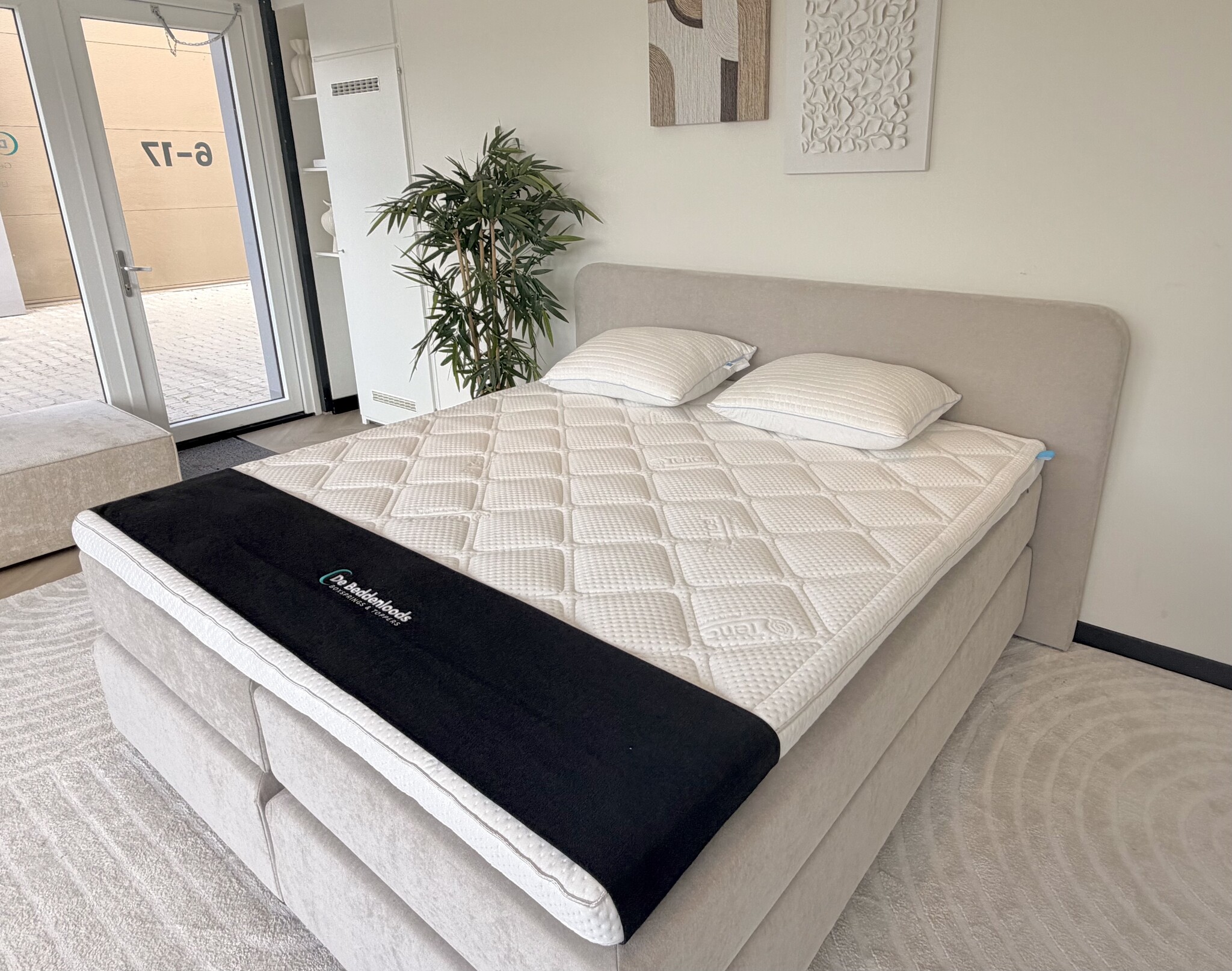 Boxspring Oase - Geveerde onderboxen