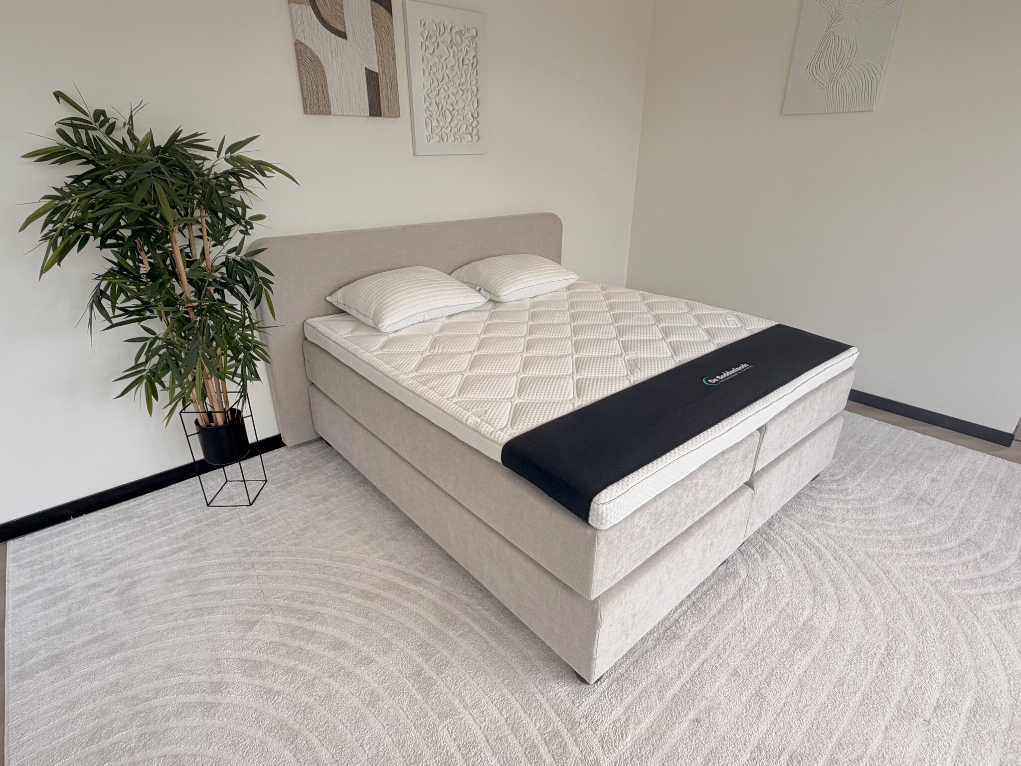 Boxspring Oase - Geveerde onderboxen