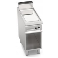 SG9FL4M/CPD - Smooth Gas Griddle (Compound) on Cabinet