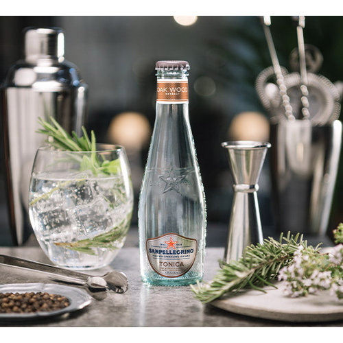 SAN PELLEGRINO Tonic Oakwood (200ml x 24) SAN PELLEGRINO Tonic Oakwood (200ml x 24)