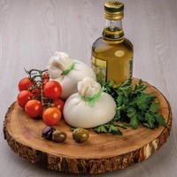 Burrata Cheese 125 Grams x 8 Pieces (1 Kg)