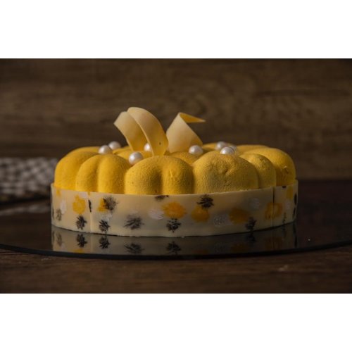 Passion Fruit Mousse Cake 7 Inches (good for 6 persons)