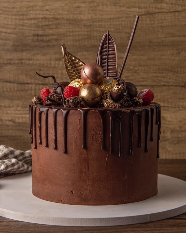Chocolate cake (1/2kg)