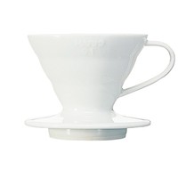 V60 Ceramic Coffee Dripper White 01