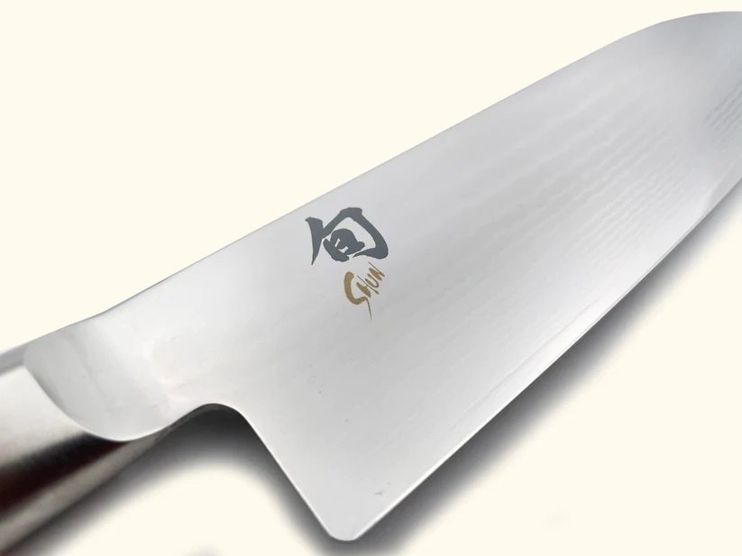 Classic White Santoku 7 Inch Chef's Play