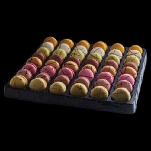 LA ROSE NOIRE Non-Azo Macarons Assorted 1 Box x 2 Trays x 48 Pcs