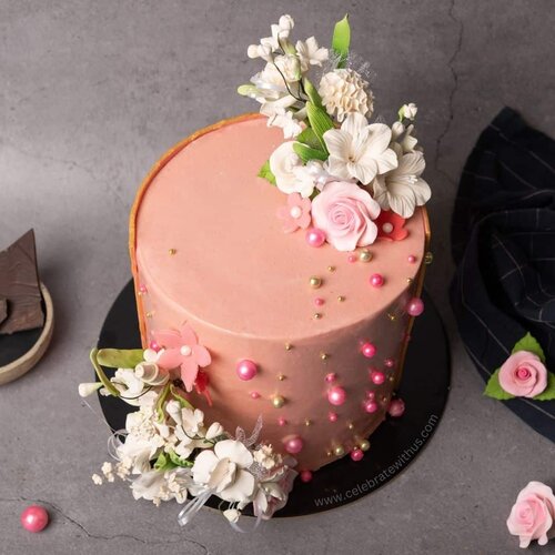 POPCORN PASSION Floral Vanilla Cake (Girl)