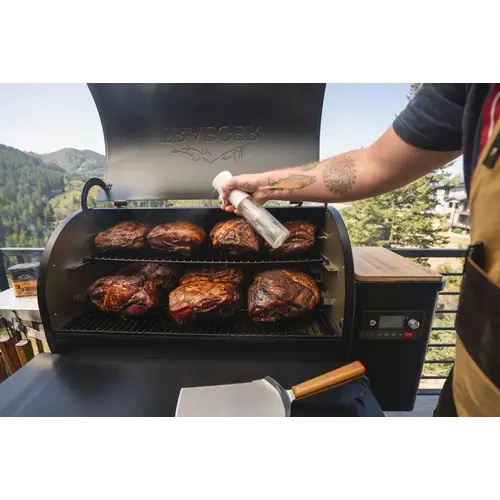 TRAEGER TFB89BLFC - Traeger Ironwood 885 Wood Pellet Grill with Lid