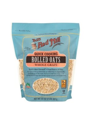 BOB'S RED MILL Rolled Oats Quick Cooking Whole Grain Non-GMO 907 Grams