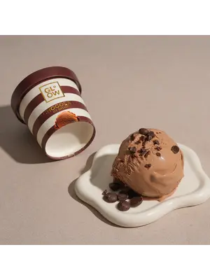 GLOW Vegan Chocolate Ice Cream 6 Tub x 500 ml GLOW Vegan Chocolate Ice Cream 6 Tub x 500 ml