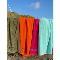 Strandlaken met borduring