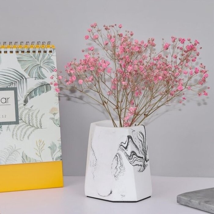 The Otter Bottle Pennenbakje met mooi marmeren patroon