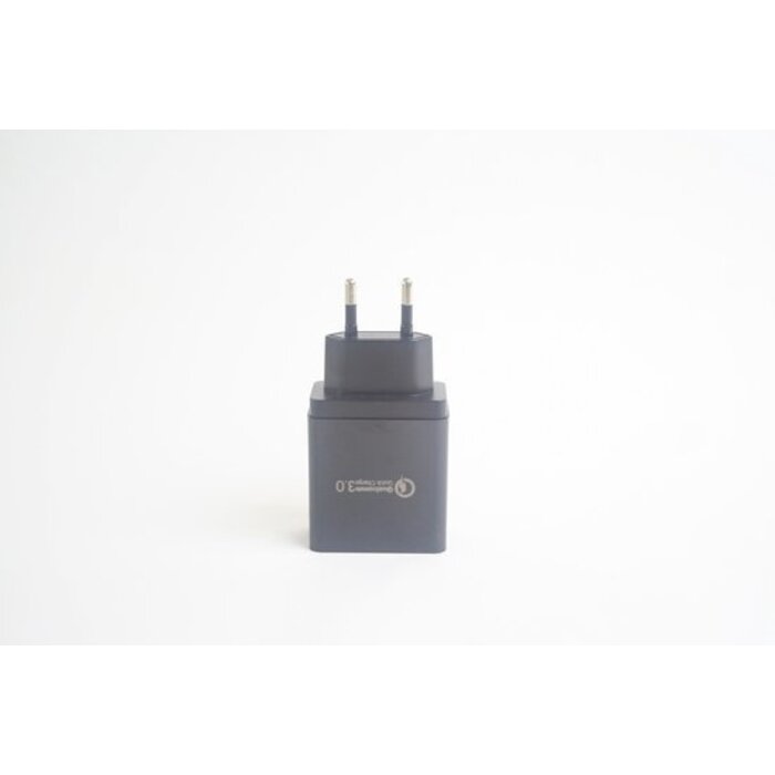 Power Tower Power Tower USB quick charger 3 usb uitgangen zwart