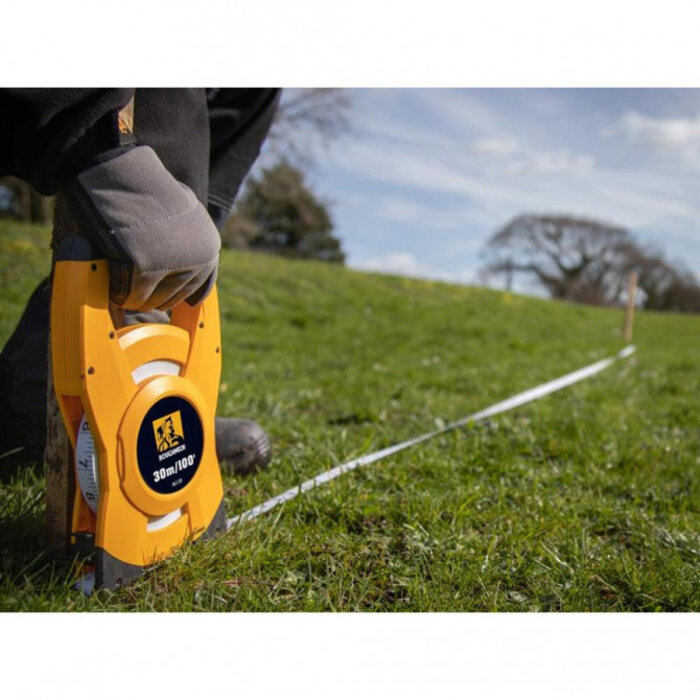 Roughneck Ruban de mesure Roughneck 30m/100ft (largeur15mm) en coffret ouvert