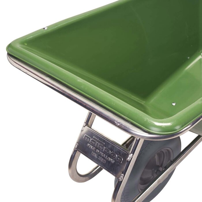 Matador Brouette Matador  Noka 160 avec pneu increvable et conteneur en polypropylène,