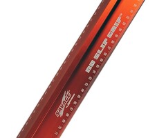 Swanson Swanson Aluminium Lineal 122cm mit Griff und Anti-Rutsch