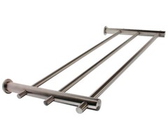 Sam Wandgarderobe aus Edelstahl