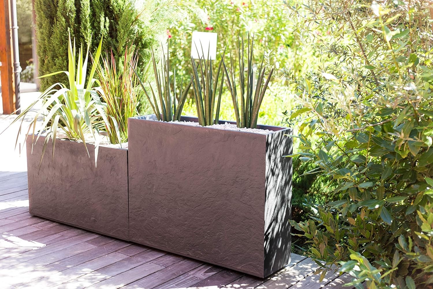 EDA EDA - plantenbak - rechthoekig - 78,5 x29,5 x 60 cm - 46 liter -Volcania Stone - effect grijs