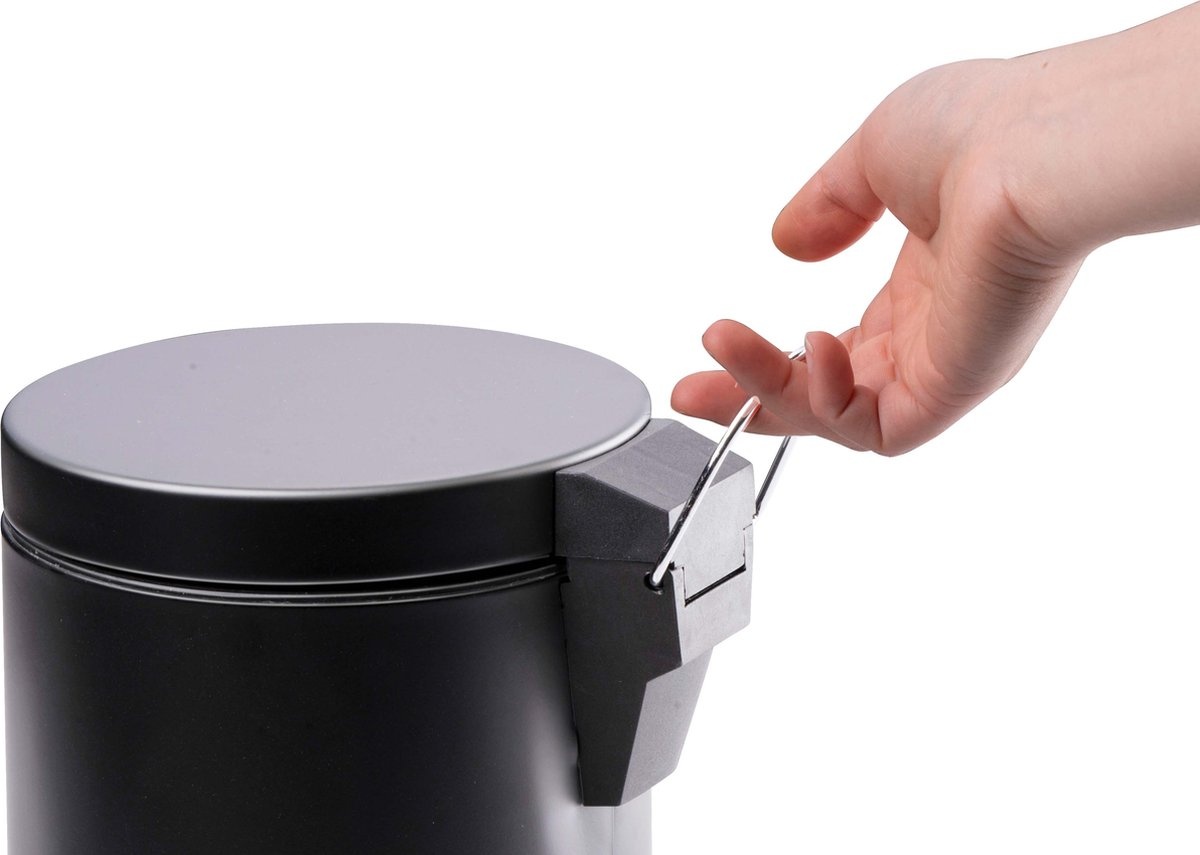 Dirt Devil Treteimer 3 Liter - Abfalleimer - Edelstahl - Schwarz