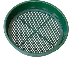 Tamis de sol pour le jardin comprenant 2 grilles de 4 et 6 mm