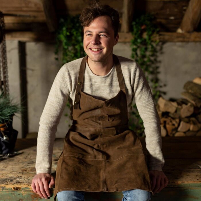 Esschert Design Dutchlander Tablier de barbecue en cuir de buffle marron