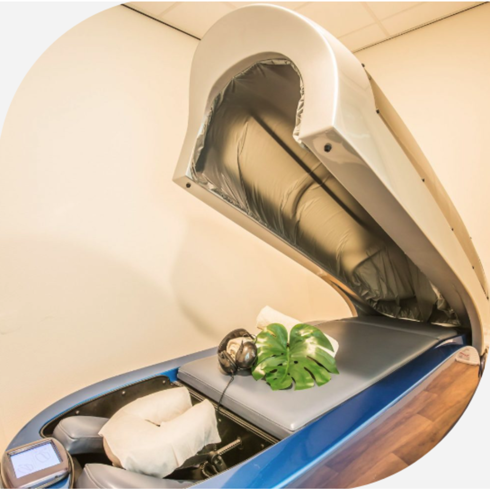 Floaten en Zoutkamer Zwolle Cadeaubon Single Float in combinatie met een massage in de Spa Capsule