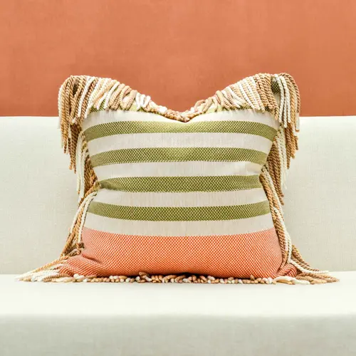 JPDEMEYER&CO Faces WW