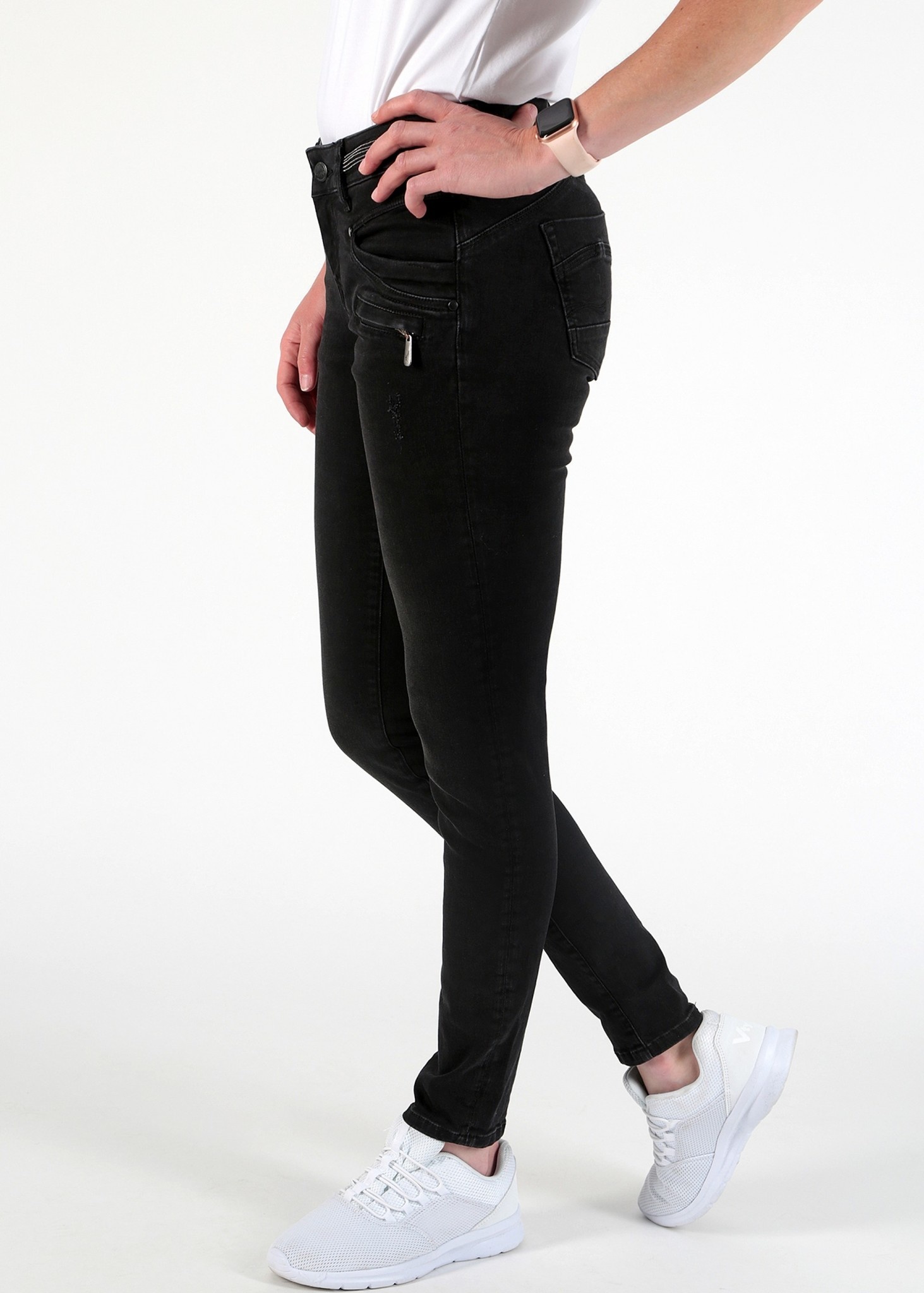 M.O.D Suzy Skinny Fit Black Denim