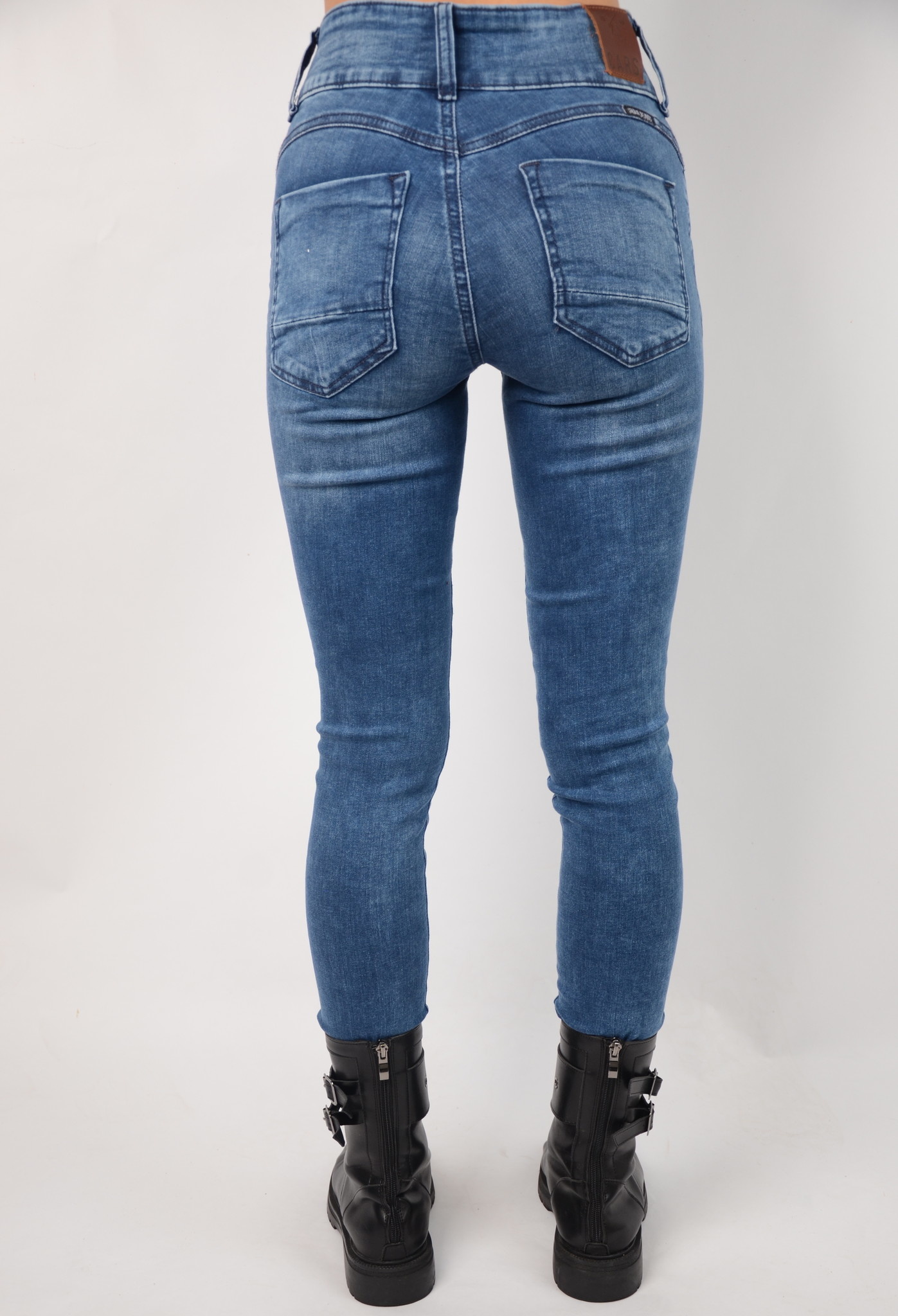 AMAZING Dark Used (03)