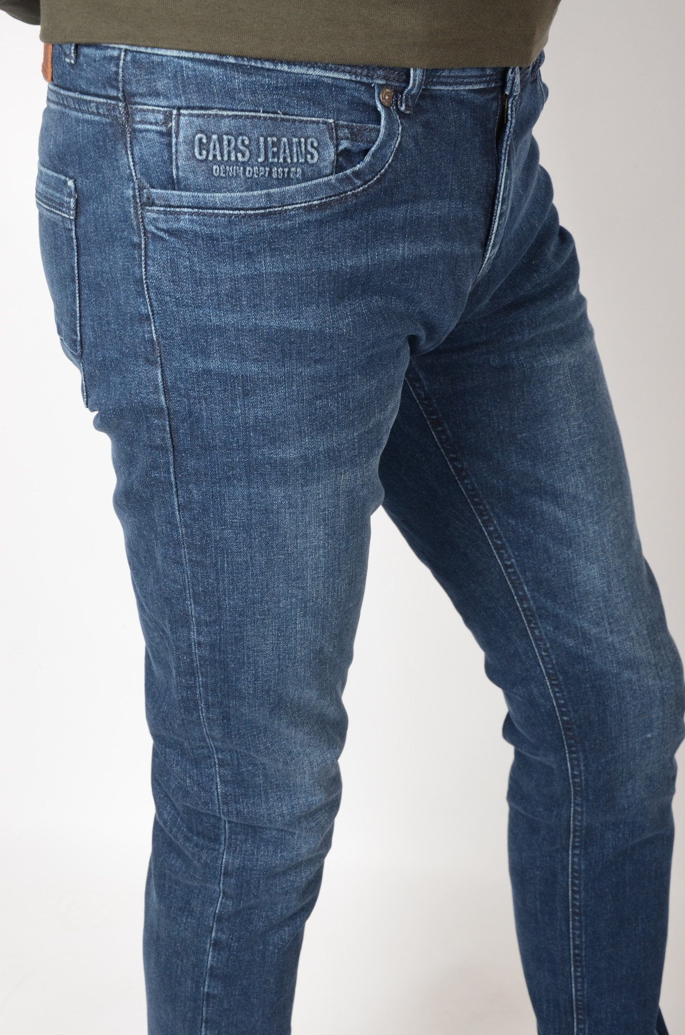 DOUGLAS Dark Used (03)