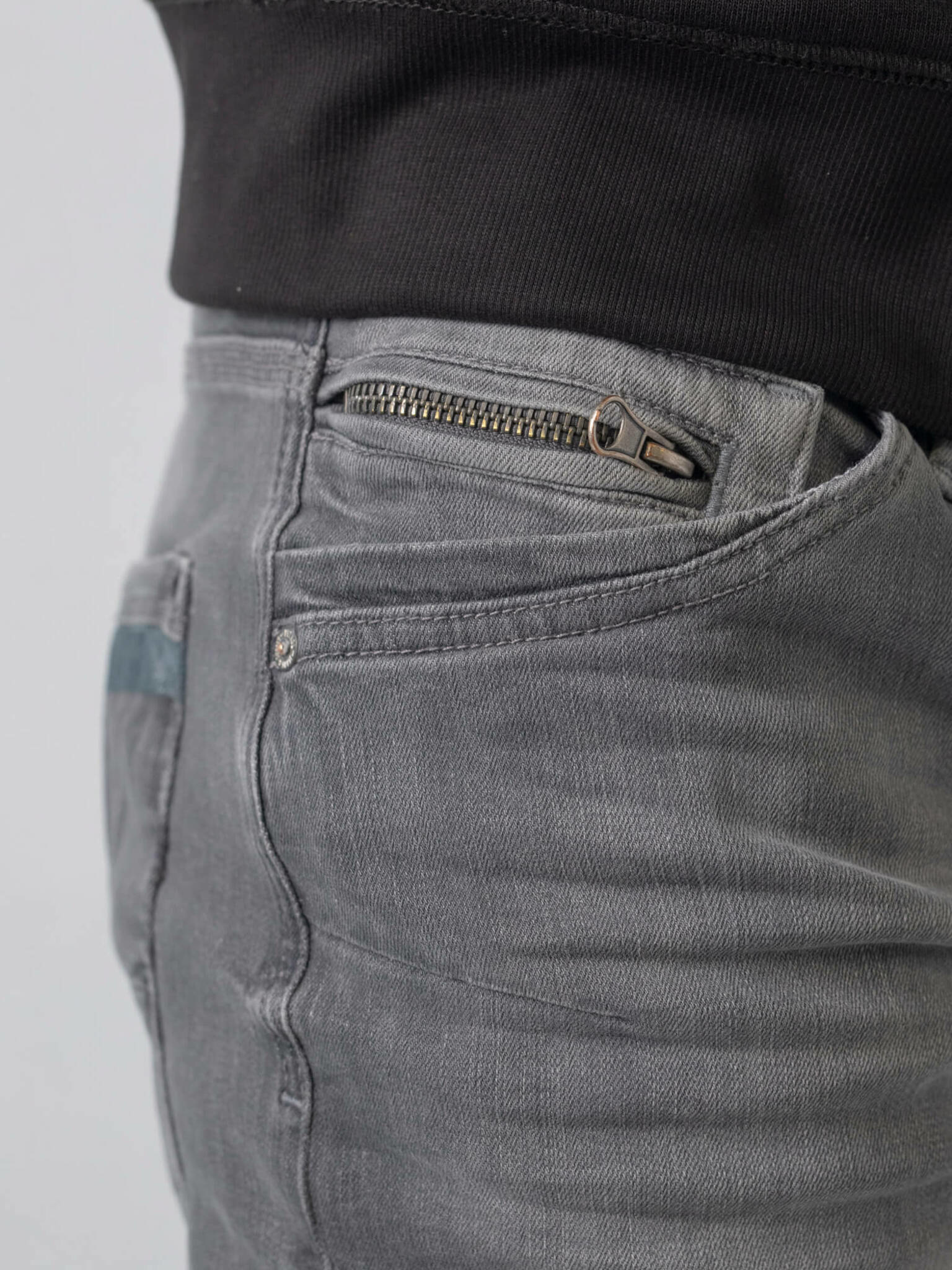 SEAHAM-TRACKER - Men Supreme Stretch (9703 Dusty silver)