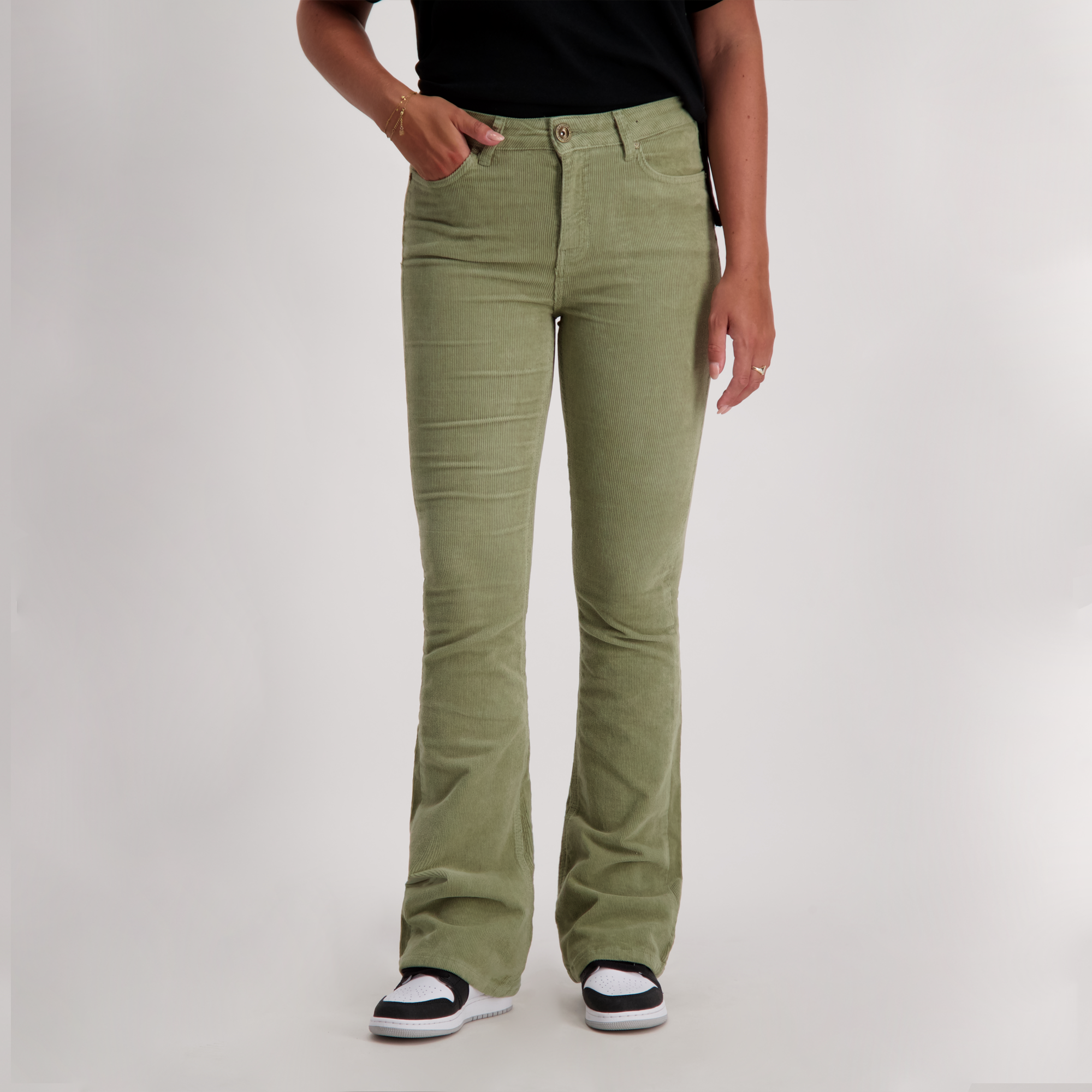 Cars Jeans Desiree Flare Corduroy L.Olive (37 Light Olive)