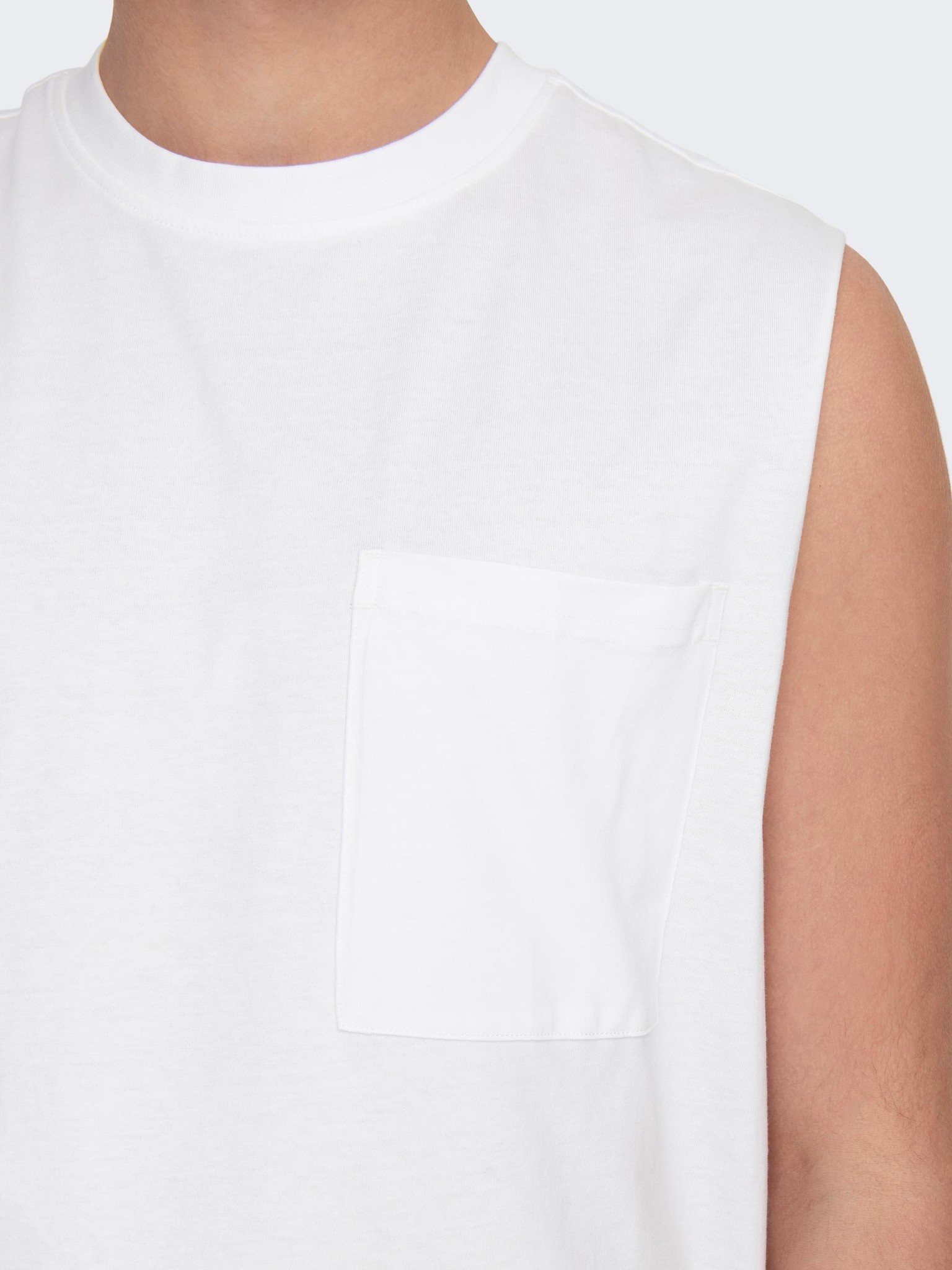 Onsfred RLX Pocket Slvless TEE (188758 White)