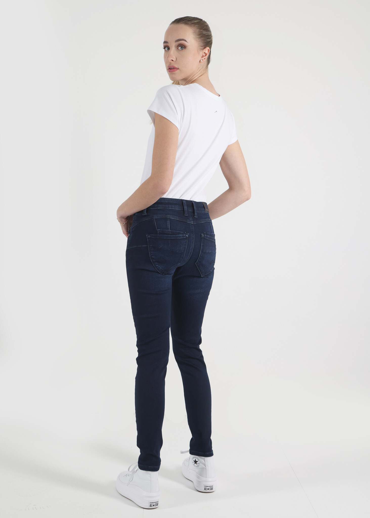 ELLEN SKINNY (Stretchy Blue Jogg)