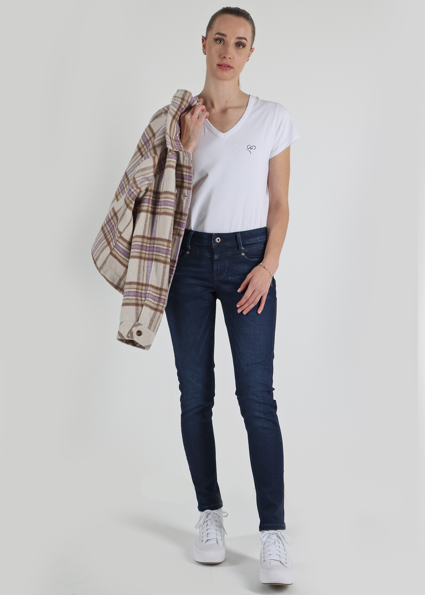 ELLEN SKINNY (Stretchy Blue Jogg)