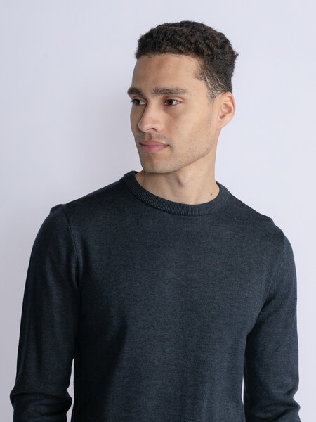 Petrol M-3030-Kwr201 - Men Knitwear Round Neck Basic (5152 Midnight Navy)