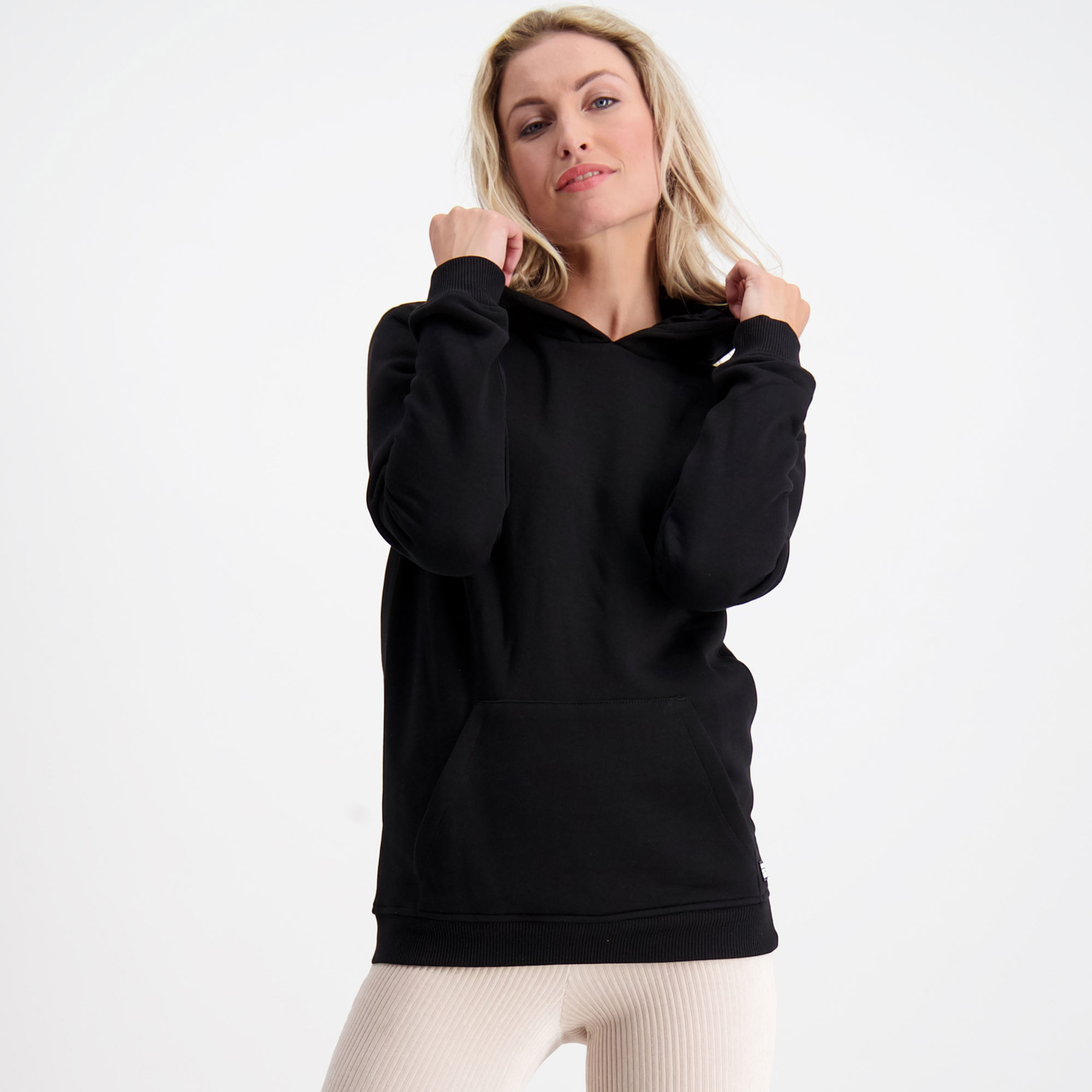 GRAZIA HOOD SW BLACK
