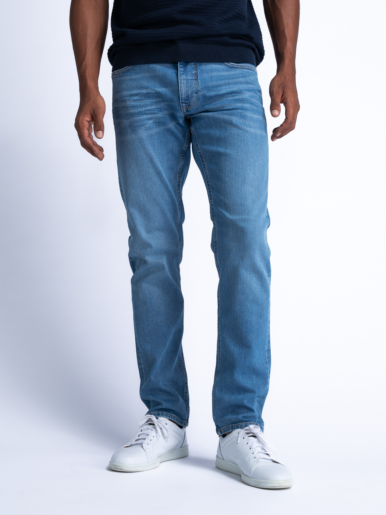 STARLING - Straight Denim (5701 Light Used)