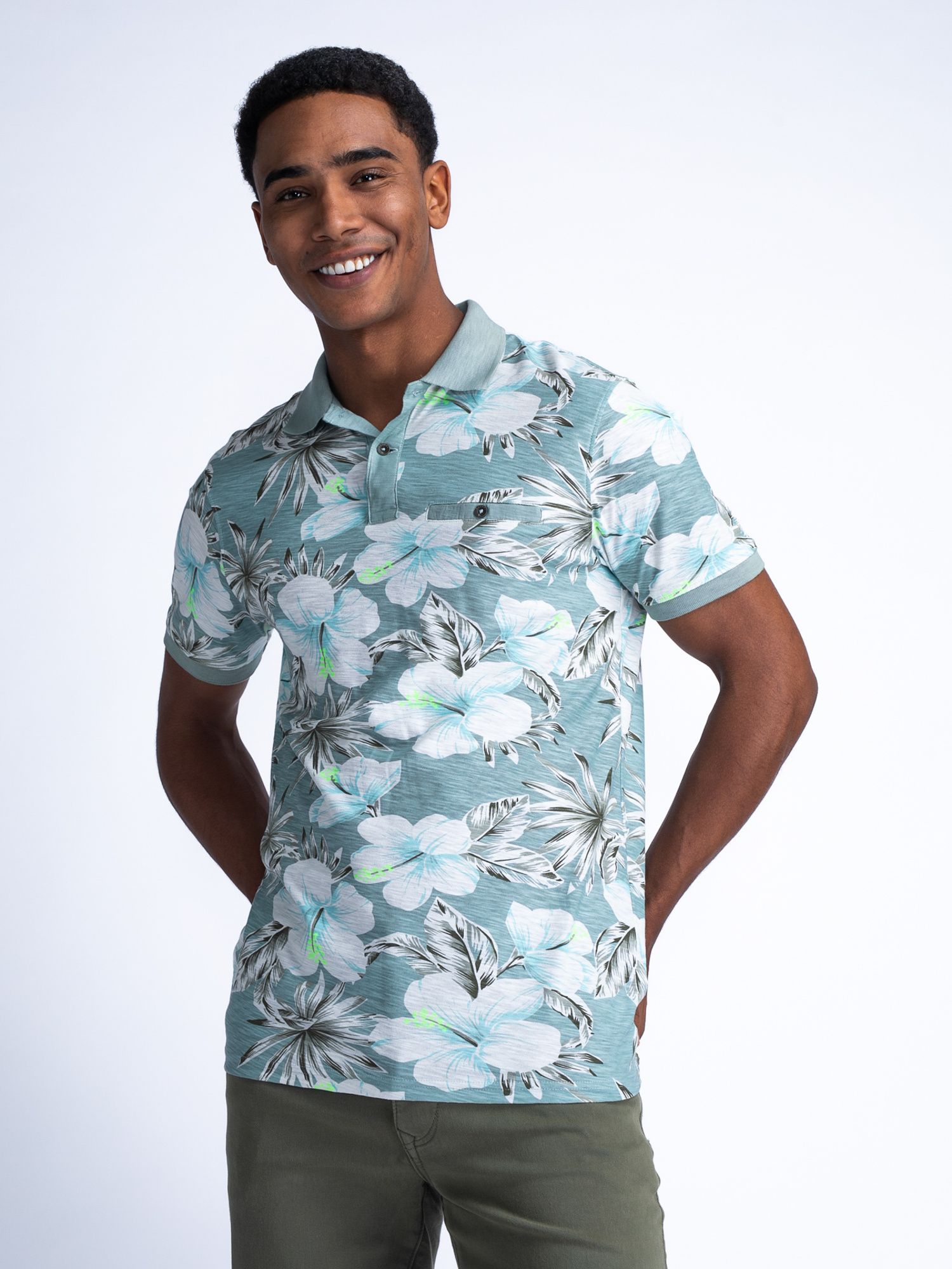 M-1040-POL908 (Aqua Grey 5179)