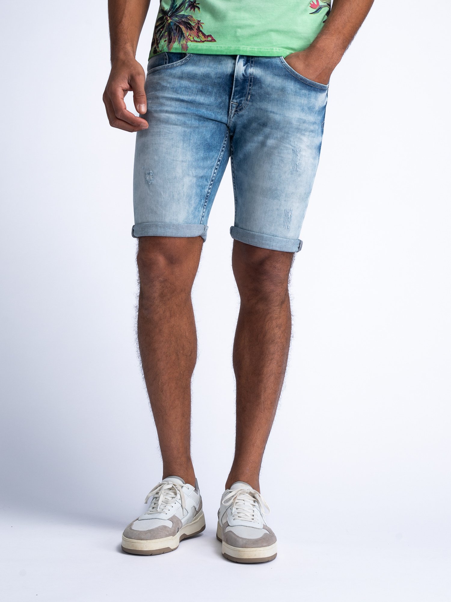 Petrol BLIZZARD DENIM SHORT RELAXED FIT M-1040-SHO003 (light indigo 5713)