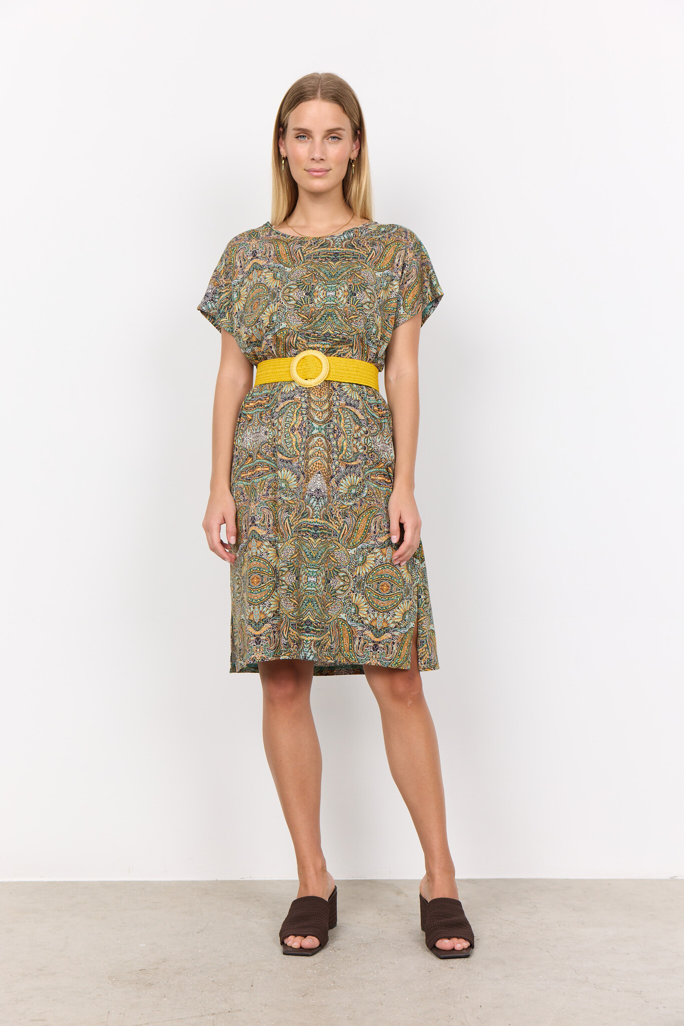 SC-ELVISA 1 (3400 Golden Yellow)